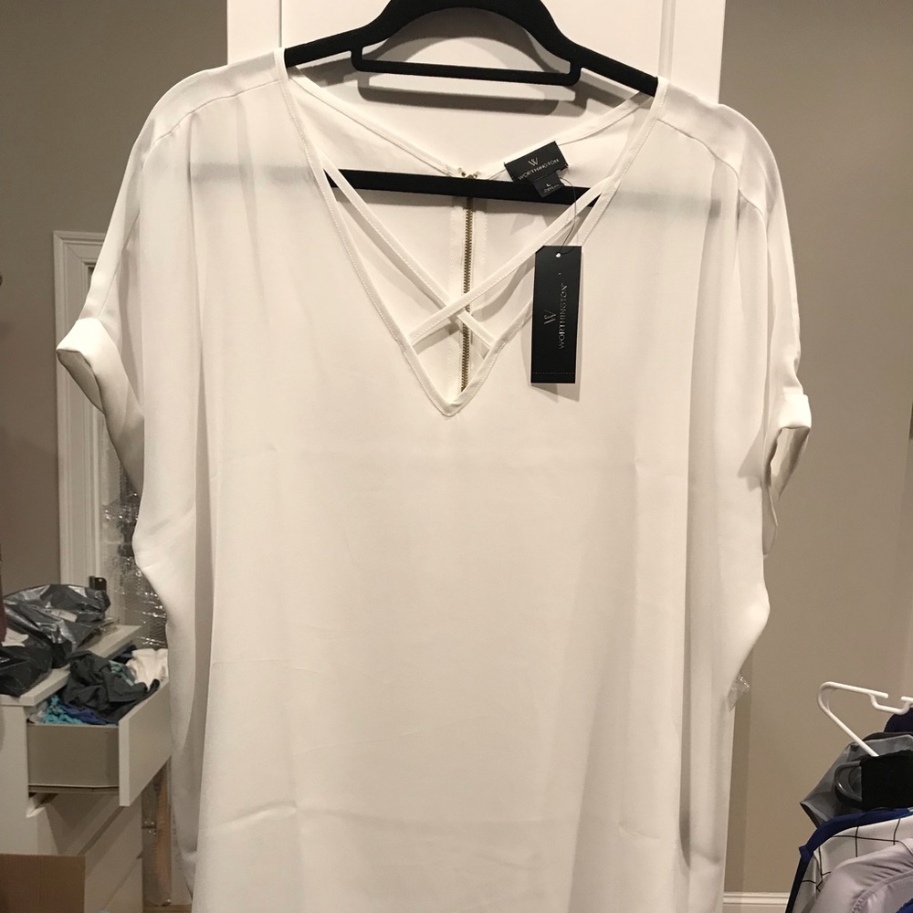 NWT Worthington Size L White Blouse